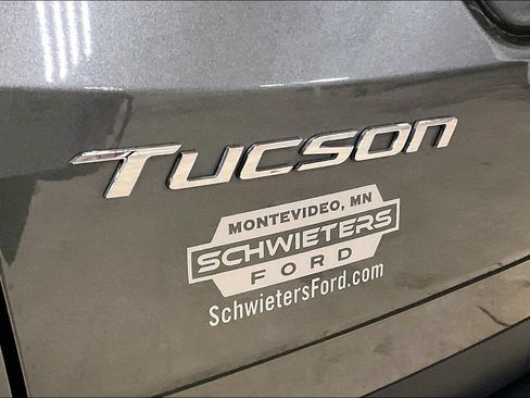 Used 2023 Hyundai Tucson Limited AWD/4WD image 8