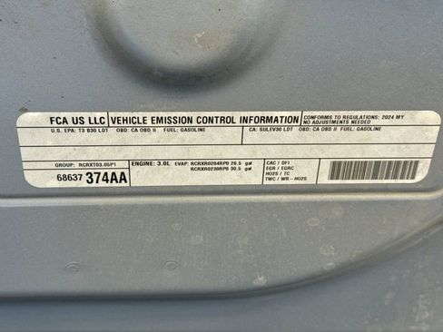 Used 2024 Jeep Wagoneer L Series II w/ Flexible Seating Group image 42