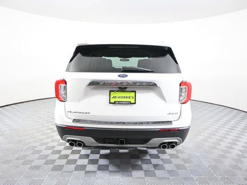 Used 2022 Ford Explorer Platinum w/ Equipment Group 601A AWD/4WD image 5
