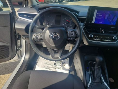 Certified 2024 Toyota Corolla LE image 21