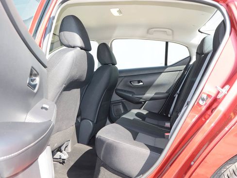 Used 2021 Nissan Sentra SV FWD image 8