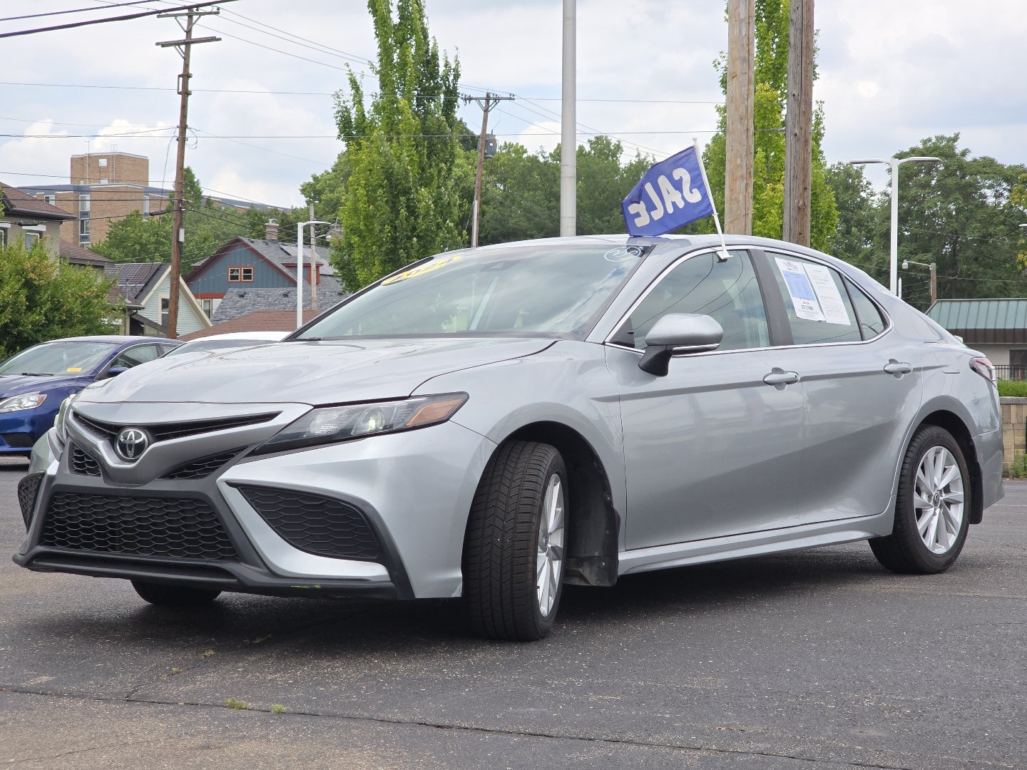 Used 2024 Toyota Camry SE FWD image 19