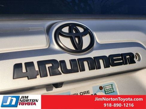 Used 2020 Toyota 4Runner SR5 image 12