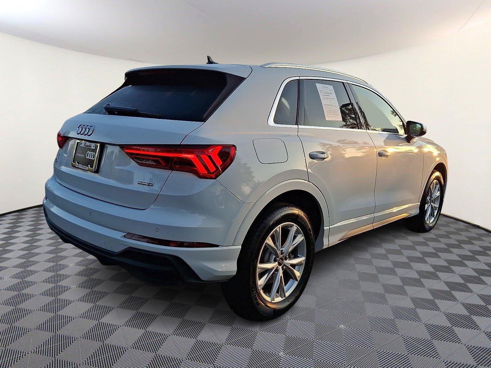 Used 2024 Audi Q3 2.0T Premium Plus w/ Premium Plus Package AWD/4WD image 6
