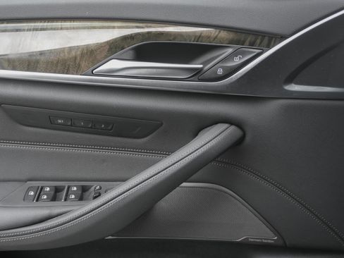 Certified 2023 BMW 530i xDrive w/ Premium Package image 14