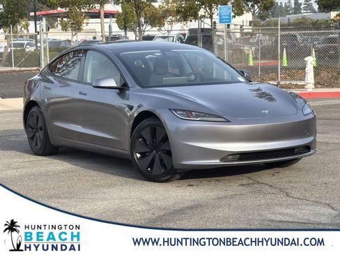 Used 2025 Tesla Model 3 Long Range image 1