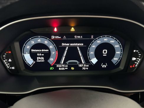 Used 2023 Audi Q3 2.0T Premium Plus w/ Premium Plus Package image 19