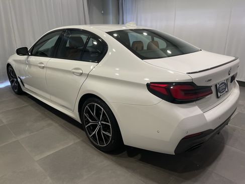 Certified 2023 BMW 530i xDrive w/ M Sport Package AWD/4WD image 4