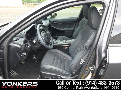 Used 2023 Lexus IS 350 F Sport RWD image 10