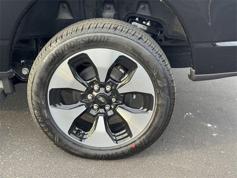 New 2025 Ford F150 Lightning Platinum image 12