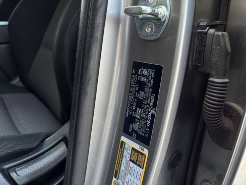 Used 2025 Kia Soul LX w/ LX Technology Package FWD image 27