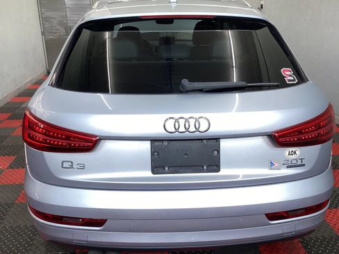 Used 2017 Audi Q3 2.0T Premium Plus w/ Premium Plus Package AWD/4WD image 21