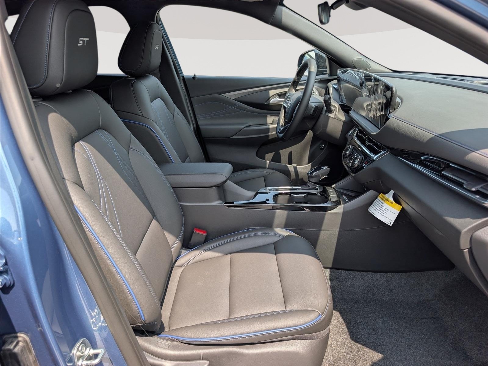 New 2026 Buick Envista Sport Touring w/ Convenience I Package FWD image 8