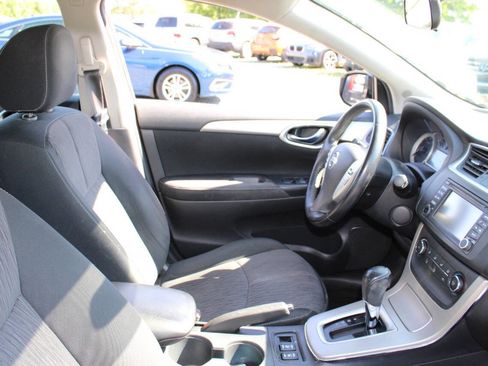 Used 2015 Nissan Sentra SV w/ Navigation Package FWD image 11