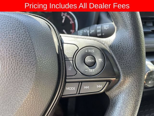 Used 2025 Toyota RAV4 XLE AWD/4WD image 26