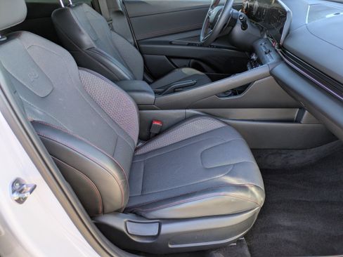 Certified 2025 Hyundai Elantra N Line image 11