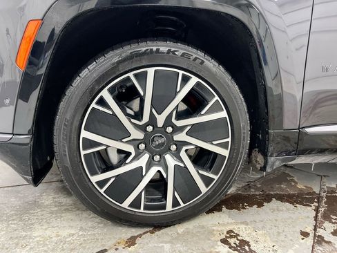 New 2025 Jeep Wagoneer S Limited image 27