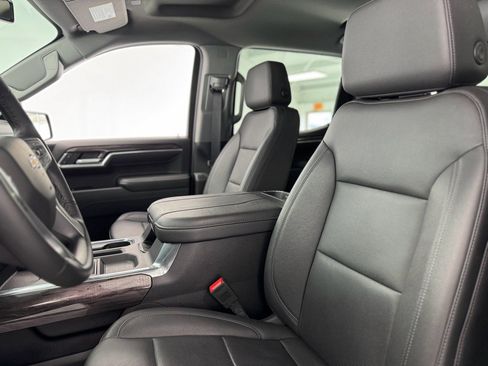 Used 2024 Chevrolet Silverado 1500 LTZ w/ LTZ Convenience Package II image 17