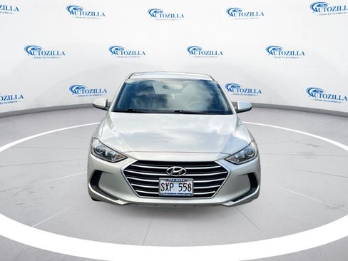 Used 2017 Hyundai Elantra SE FWD image 8