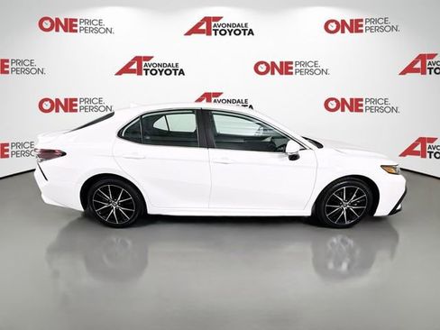 Certified 2023 Toyota Camry SE w/ Convenience Package image 8