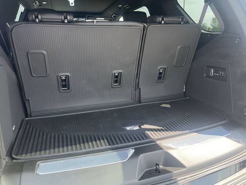 New 2026 Cadillac Escalade Luxury w/ Touring Package AWD/4WD image 7