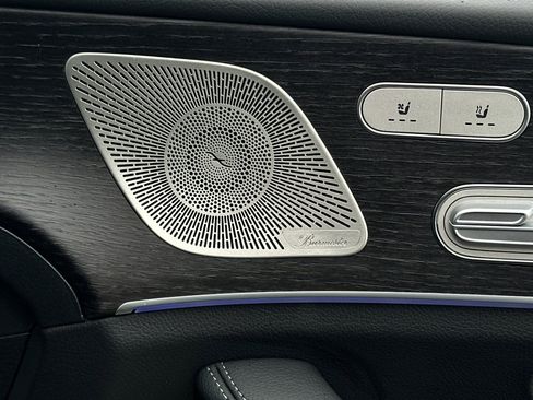 New 2026 Mercedes-Benz GLS 450 4MATIC image 4