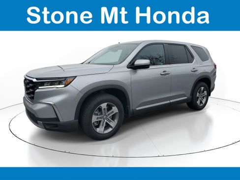 Used 2023 Honda Pilot EX-L image 3