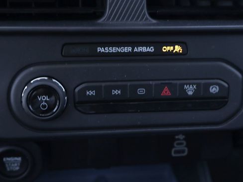 Used 2025 Ford Maverick XLT w/ Equipment Group 301A image 34