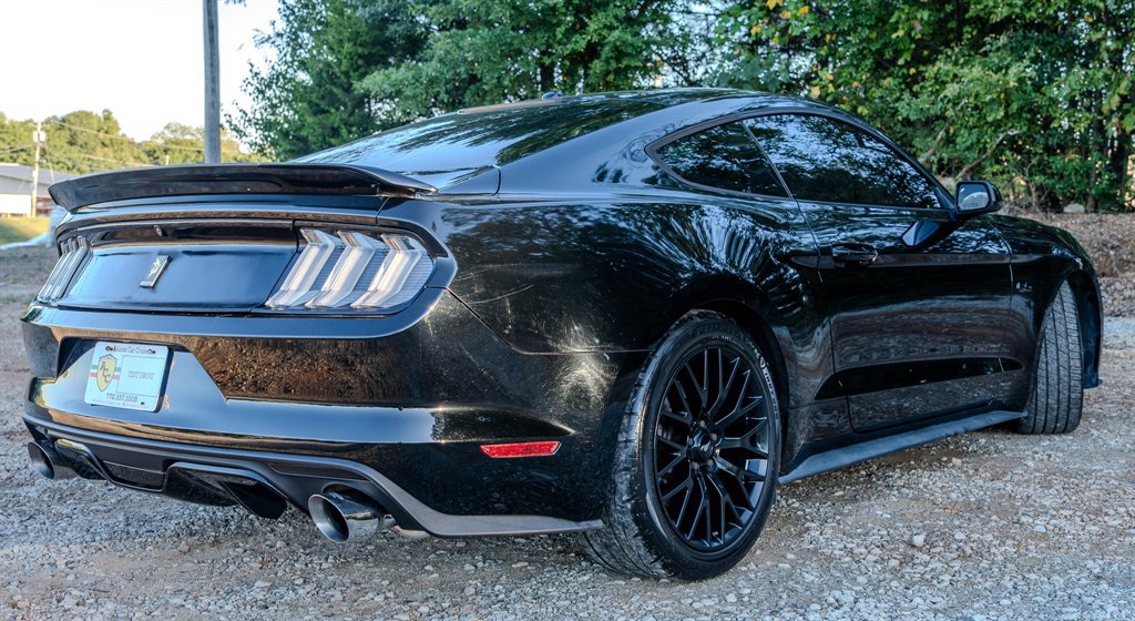 Used 2016 Ford Mustang GT Premium w/ GT Performance Package RWD image 5