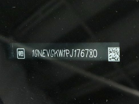 Used 2023 Chevrolet Traverse LT w/ LPO, Floor Liner Package image 33