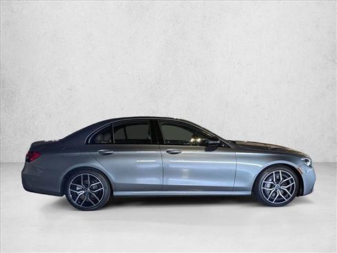 Used 2023 Mercedes-Benz E 350 Sedan image 4