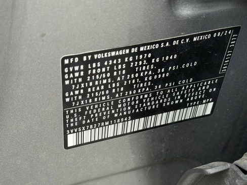 Used 2024 Volkswagen Taos SE image 39