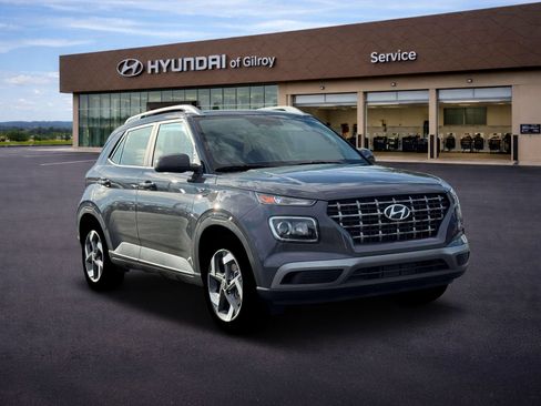 New 2026 Hyundai Venue SEL FWD image 11