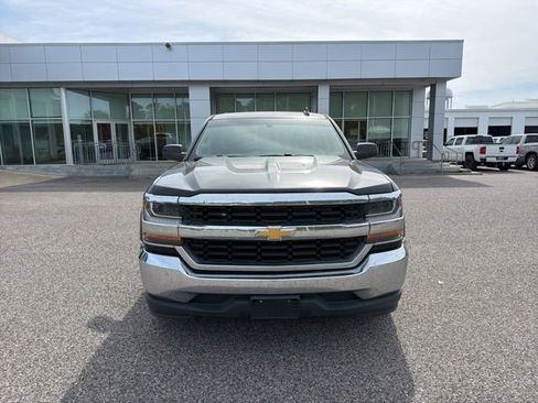 Used 2019 Chevrolet Silverado 1500 LT image 2