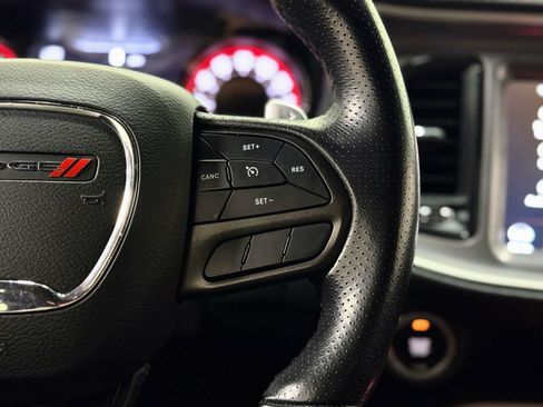 Used 2022 Dodge Challenger R/T w/ Blacktop Package image 18