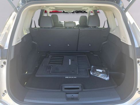 New 2026 Nissan Rogue Platinum AWD/4WD image 30