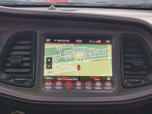 Used 2023 Dodge Challenger SXT w/ Plus Package image 27