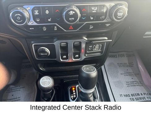 Used 2020 Jeep Wrangler Sport AWD/4WD image 18