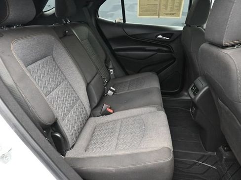 Used 2022 Chevrolet Equinox LT FWD image 30