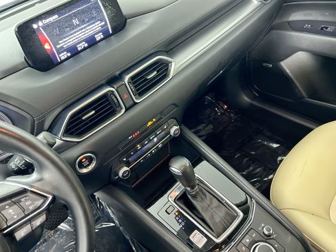 Used 2020 MAZDA CX-5 Touring image 23