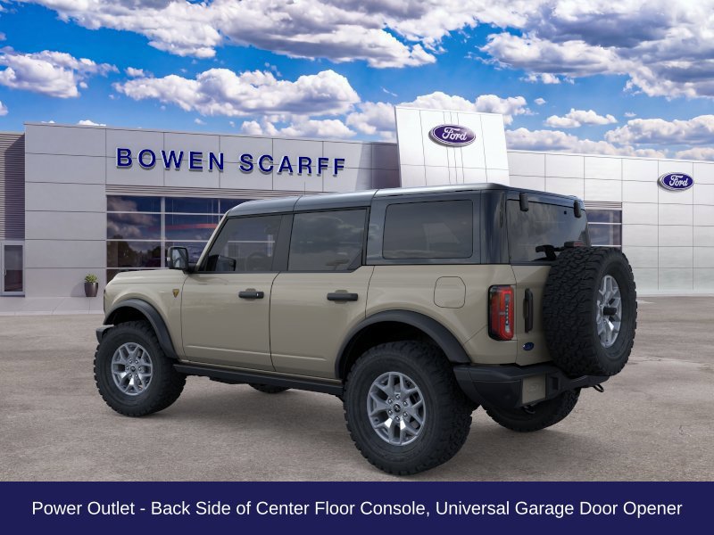 Used 2025 Ford Bronco Badlands AWD/4WD image 5