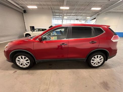 Used 2016 Nissan Rogue S image 6