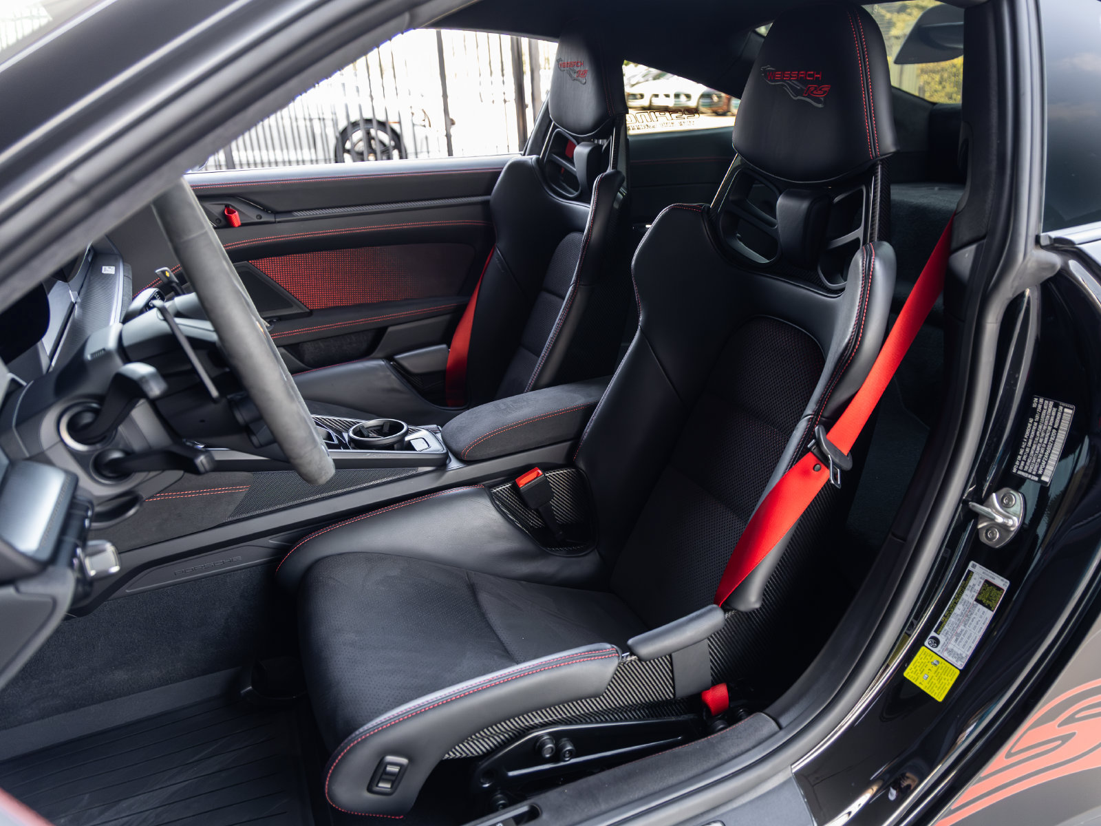 Certified 2025 Porsche 911 GT3 RS RWD image 5