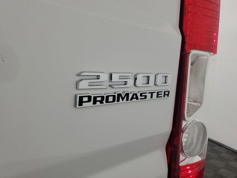 Used 2024 RAM ProMaster 2500 w/ Quick Order Package 22G SLT image 30