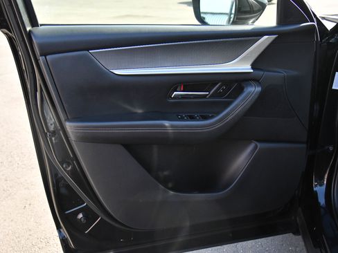 Used 2024 MAZDA CX-90 3.3 Turbo w/ Preferred Plus image 14