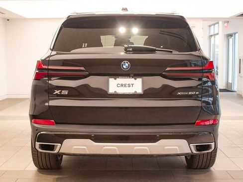 Used 2025 BMW X5 xDrive50e AWD/4WD image 7