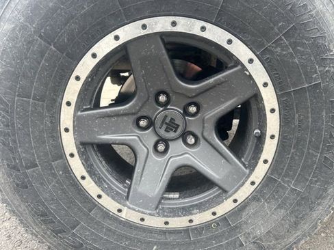 Used 2012 Jeep Wrangler Unlimited Sport image 5