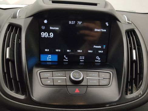 Used 2018 Ford Escape SE w/ SE Sync 3 Package FWD image 25