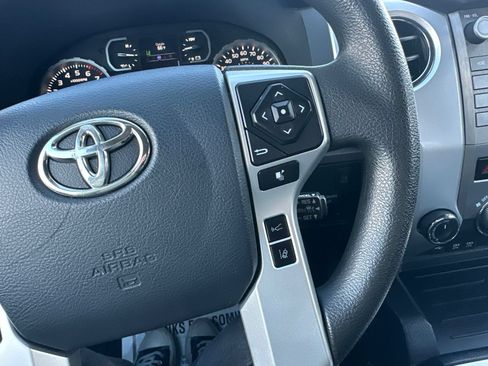 Used 2020 Toyota Tundra SR5 w/ SR5 Upgrade Package AWD/4WD image 50