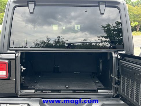 Used 2022 Jeep Wrangler Unlimited Sport AWD/4WD image 21